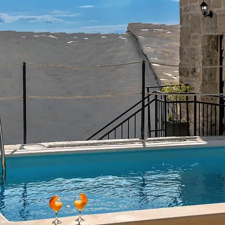 Вилла Authentic Stone Topola With Swimming Pool *