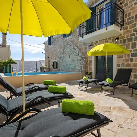 Authentic Stone Topola With Swimming Pool *
