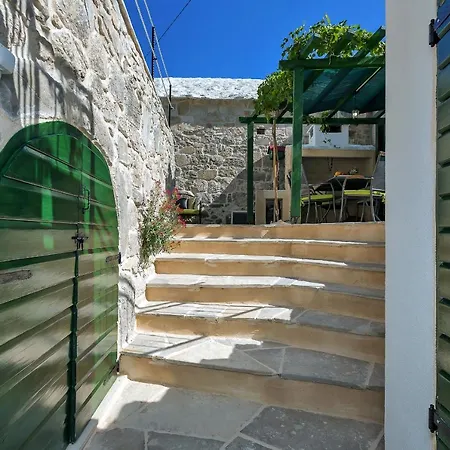 Authentic Stone Topola With Swimming Pool