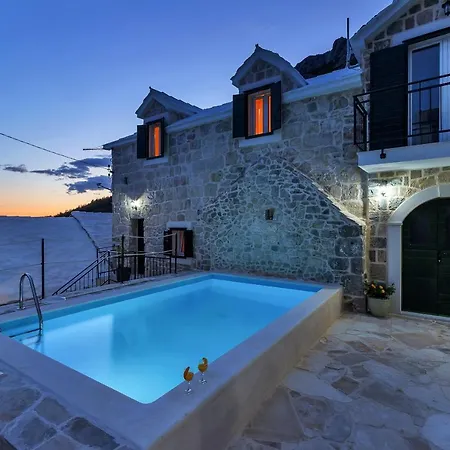 Villa Authentic Stone Topola With Swimming Pool *